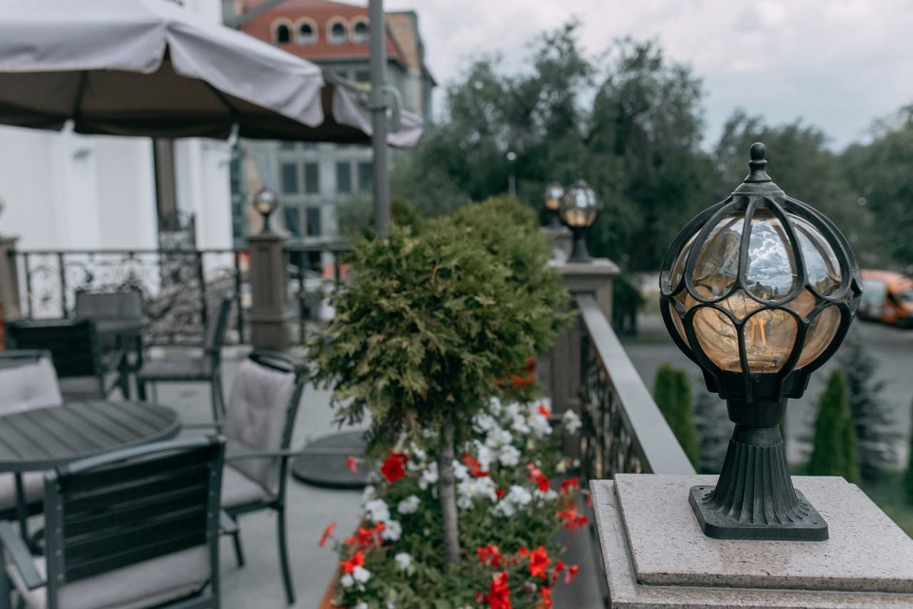 Отель Plaza Hotel Almaty Алматы-33