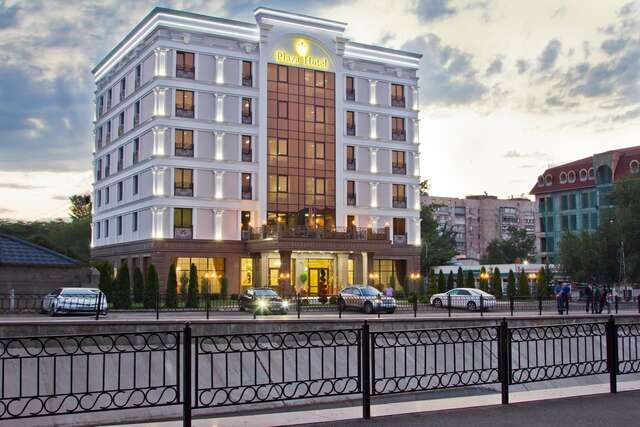 Отель Plaza Hotel Almaty Алматы-3